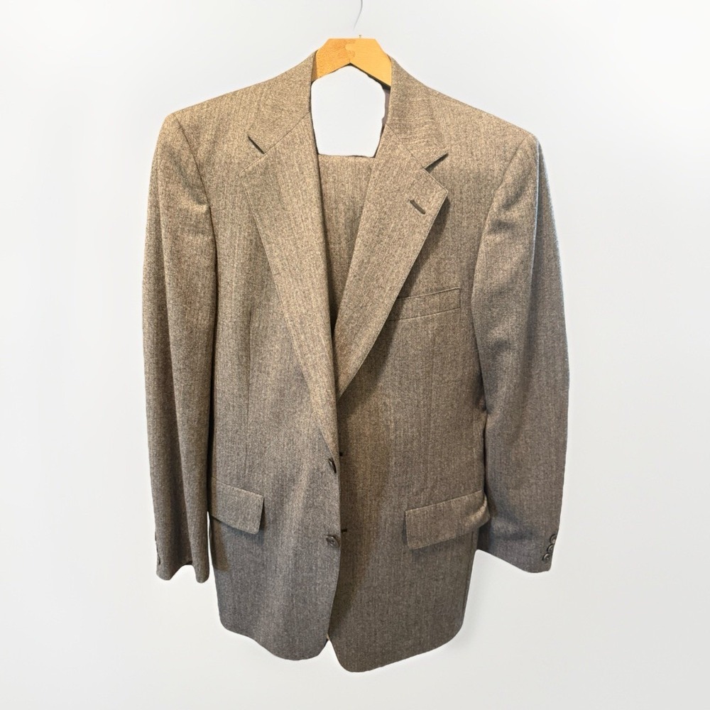 Vintage Austin Reed Yale-Genton 100% Pure Wool Tan Pin Suit 40R 30x29